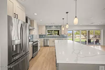 1240 E Paint Your Wagon Trail, Phoenix, AZ 85085 - Photo 5