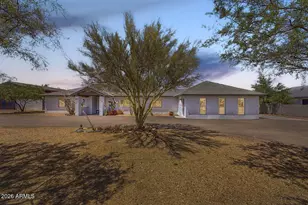 1240 E Paint Your Wagon Trail, Phoenix, AZ 85085 - Photo 1