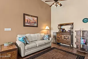 40 Northridge Cir, Wickenburg, AZ 85390 - Photo 11