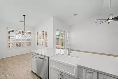 2430 W Hemlock Way, Chandler, AZ 85248 - Photo 17