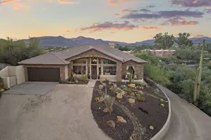 5715 E Rancho Manana Blvd, Cave Creek, AZ 85331 - Photo 3