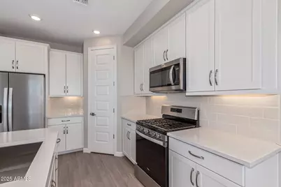 5835 E Rose Garden Lane, Phoenix, AZ 85054 - Photo 13