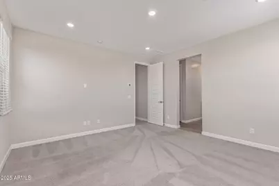 5835 E Rose Garden Lane, Phoenix, AZ 85054 - Photo 17
