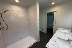 817 W Isabella Ave, Mesa, AZ 85210 - Photo 17