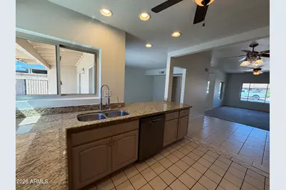817 W Isabella Avenue, Mesa, AZ 85210 - Photo 7