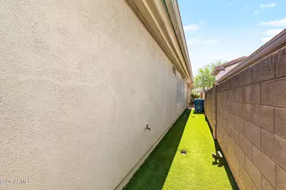 41424 N Clear Crossing Road #41424 N, Anthem, AZ 85086 - Photo 31