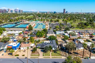 2221 N Laurel Ave, Phoenix, AZ 85007 - Photo 45