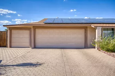 20026 N 101st Avenue, Sun City, AZ 85373 - Photo 37