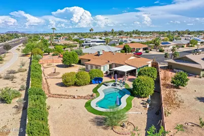 20026 N 101st Avenue, Sun City, AZ 85373 - Photo 27