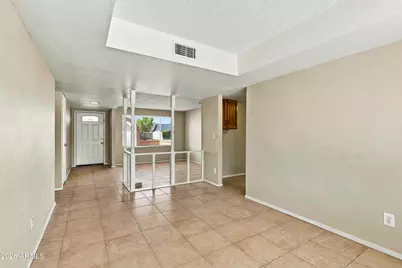 3333 N Carriage Lane, Chandler, AZ 85224 - Photo 9