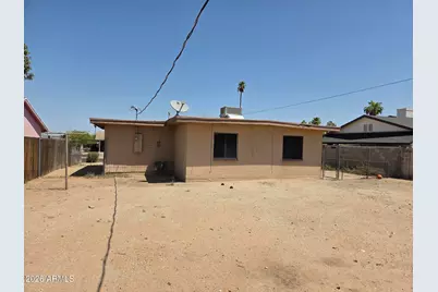 309 W Desert Drive, Phoenix, AZ 85041 - Photo 11