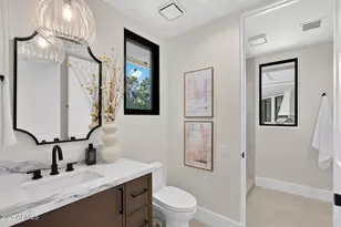 7272 N 71st St, Paradise Valley, AZ 85253 - Photo 35