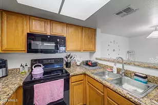 5757 W Eugie Ave, Glendale, AZ 85304 - Photo 11