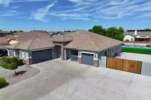 21748 E Escalante Rd, Queen Creek, AZ 85142 - Photo 51