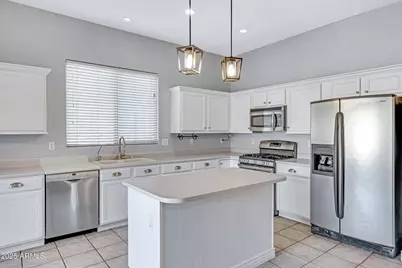 2236 W Periwinkle Way, Chandler, AZ 85248 - Photo 9