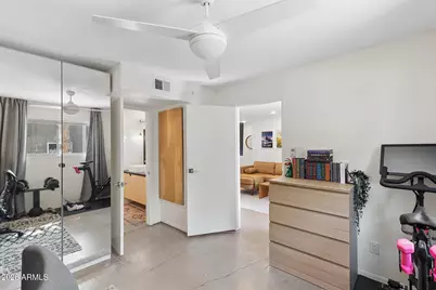 5525 E Thomas Road #R9, Phoenix, AZ 85018 - Photo 7
