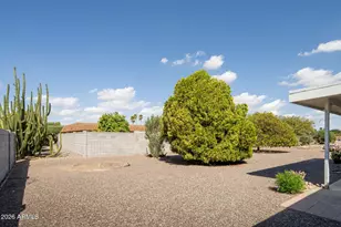 9213 W Briarwood Cir N, Sun City, AZ 85351 - Photo 21
