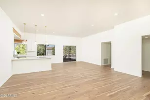 9213 W Briarwood Cir N, Sun City, AZ 85351 - Photo 3