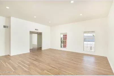 9213 W Briarwood Circle N, Sun City, AZ 85351 - Photo 7