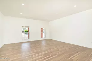 9213 W Briarwood Cir N, Sun City, AZ 85351 - Photo 5
