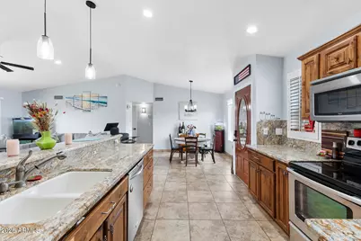 5816 E Acoma Drive, Scottsdale, AZ 85254 - Photo 17