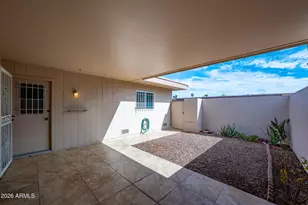 10237 W Campana Dr, Sun City, AZ 85351 - Photo 13