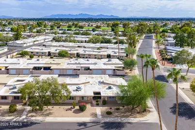 10237 W Campana Drive, Sun City, AZ 85351 - Photo 17