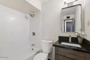 5147 W Earll Dr, Phoenix, AZ 85031 - Photo 15