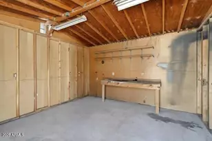 5147 W Earll Dr, Phoenix, AZ 85031 - Photo 17