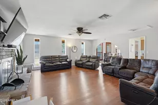 7330 W Angela Dr, Glendale, AZ 85308 - Photo 11