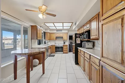7330 W Angela Drive, Glendale, AZ 85308 - Photo 5