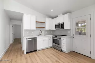 2044 S Forest Ave, Tempe, AZ 85282 - Photo 5