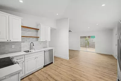 2044 S Forest Avenue, Tempe, AZ 85282 - Photo 21