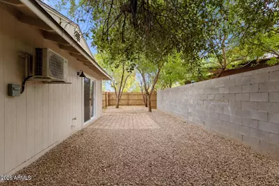 2044 S Forest Avenue, Tempe, AZ 85282 - Photo 15