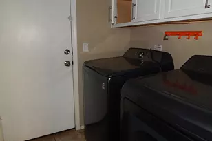 10034 W Hammond Ln, Tolleson, AZ 85353 - Photo 15
