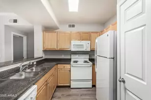 19777 N 76th St, Scottsdale, AZ 85255 - Photo 9