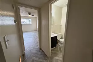 8439 E Coronado Rd, Scottsdale, AZ 85257 - Photo 17