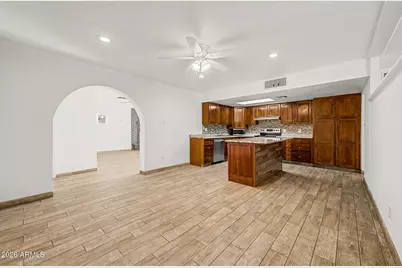5509 W Avalon Drive, Phoenix, AZ 85031 - Photo 7
