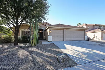 333 W Raven Drive, Chandler, AZ 85286 - Photo 1