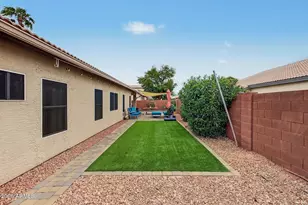 1723 E Constitution Dr, Chandler, AZ 85225 - Photo 33