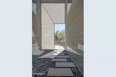 10010 E Jenan Drive, Scottsdale, AZ 85260 - Photo 5