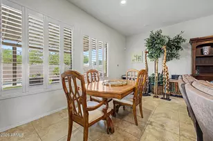 2758 S Royal Wood Cir, Mesa, AZ 85209 - Photo 13