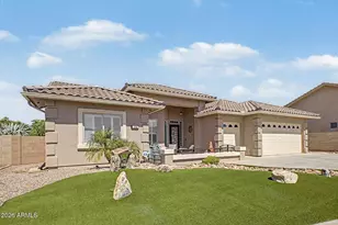 2758 S Royal Wood Cir, Mesa, AZ 85209 - Photo 5