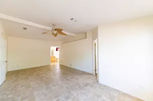 10037 E Twin Spurs Ln, Florence, AZ 85132 - Photo 9