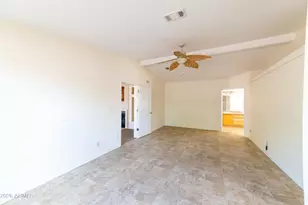 10037 E Twin Spurs Ln, Florence, AZ 85132 - Photo 11
