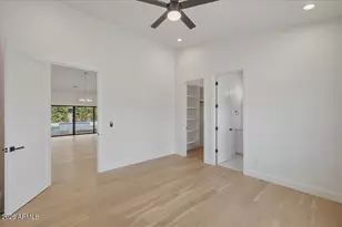 6050 E Hollyhock St, Phoenix, AZ 85018 - Photo 15