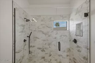 6050 E Hollyhock St, Phoenix, AZ 85018 - Photo 25