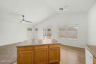 3039 W Matthew Dr, Phoenix, AZ 85027 - Photo 17