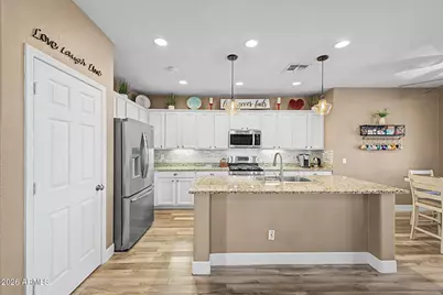 3209 W Steinbeck Drive, Anthem, AZ 85086 - Photo 5