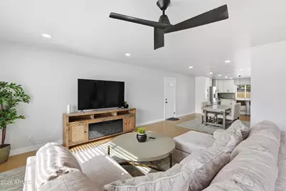 8626 E Roanoke Avenue, Scottsdale, AZ 85257 - Photo 3